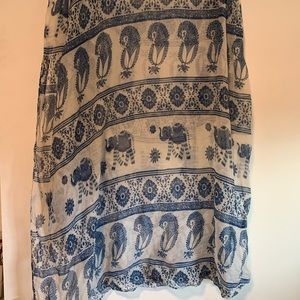 Blue/cream scarf, long